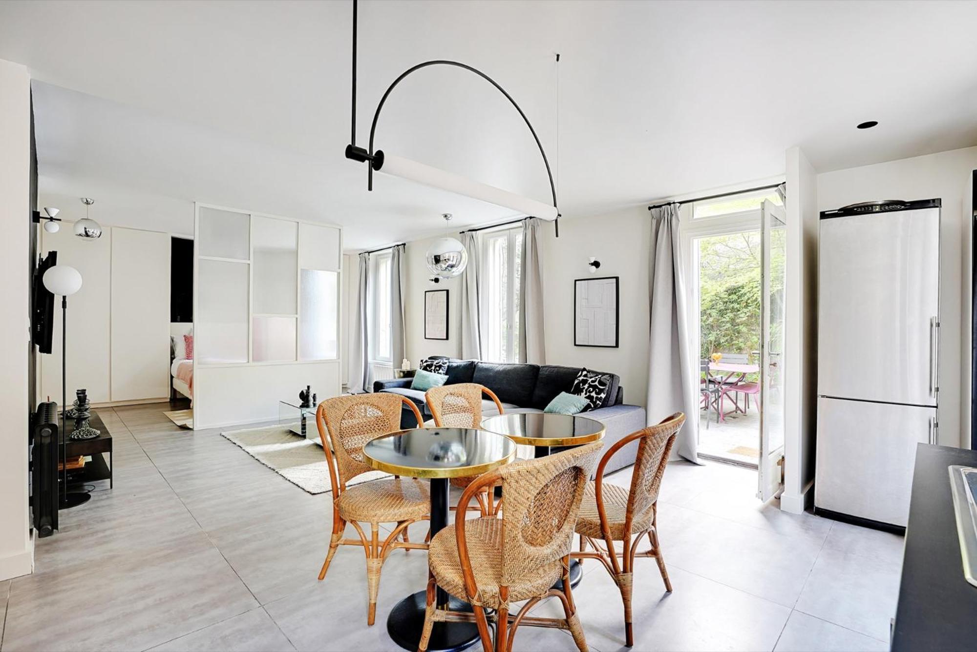 Appartement Au Coeur De Montmartre Parijs